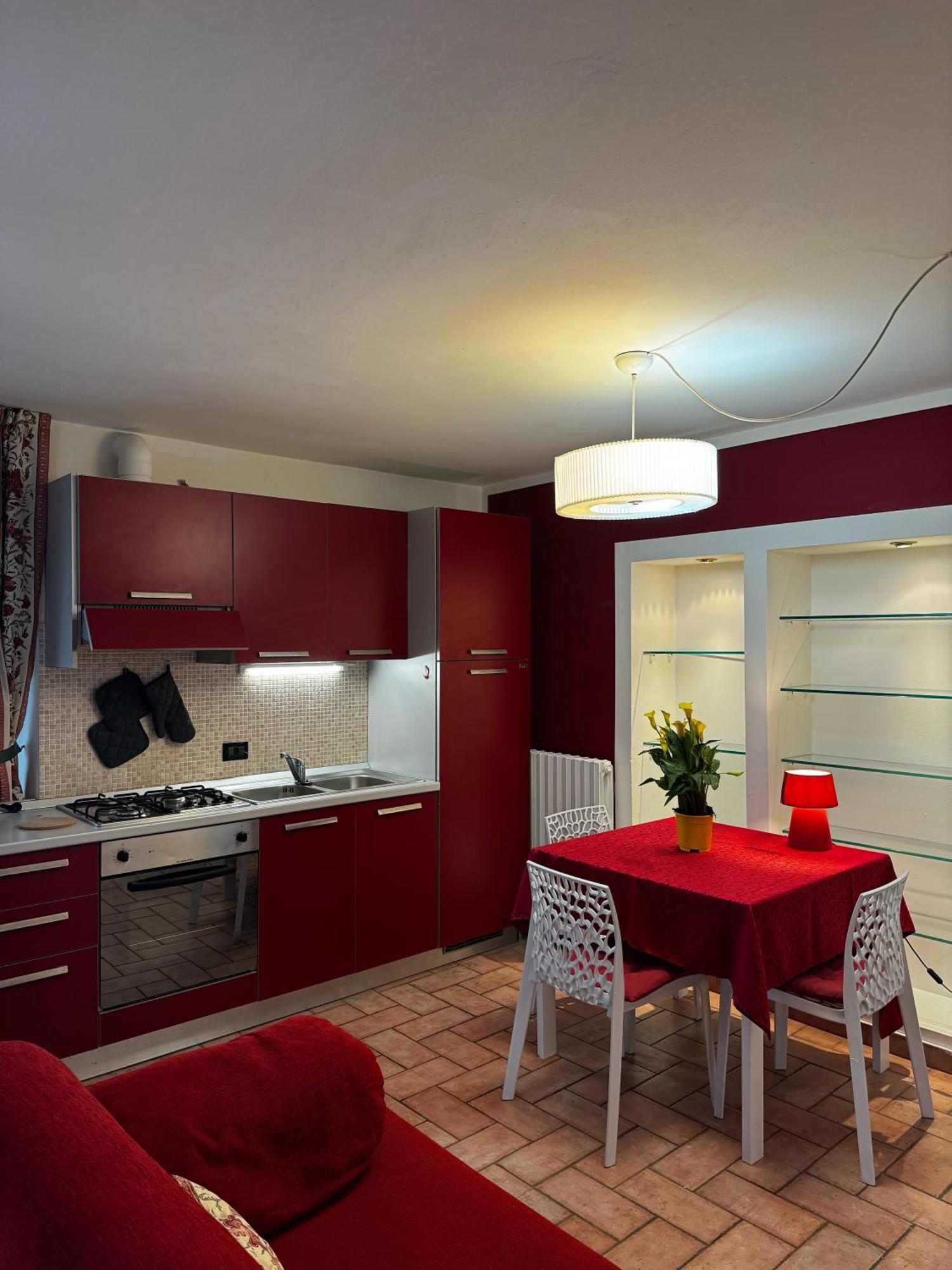 Wonderful Lake View Apartments With Pool With Breakfast Gardasee Torri Del Benaco Dış mekan fotoğraf